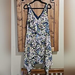BCBG MaxAzria Floral Ruffled Sleeveless Dress Size 10